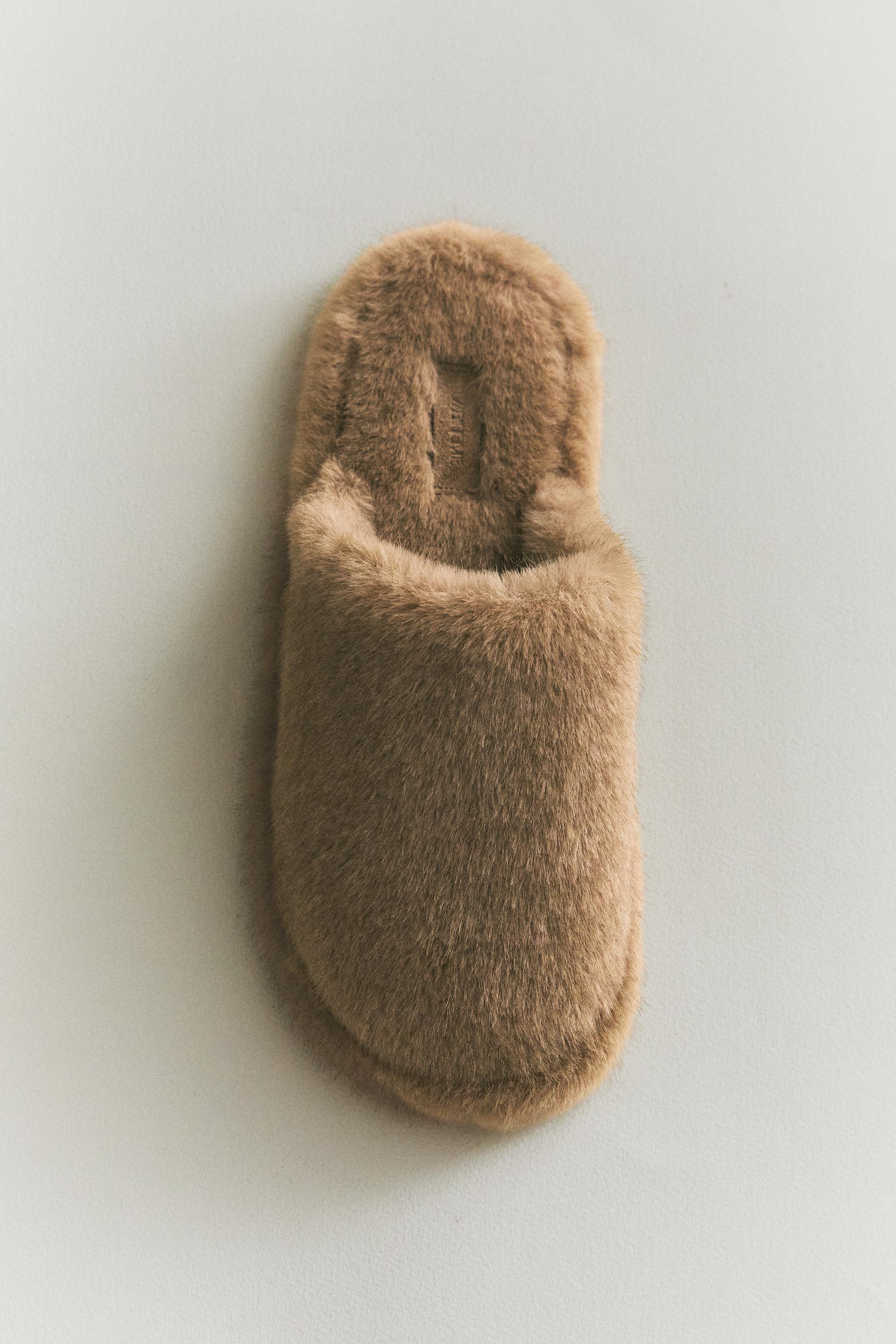 FAUX FUR MULE SLIPPERS